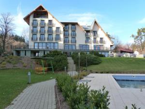 BELTINE FOREST HOTEL